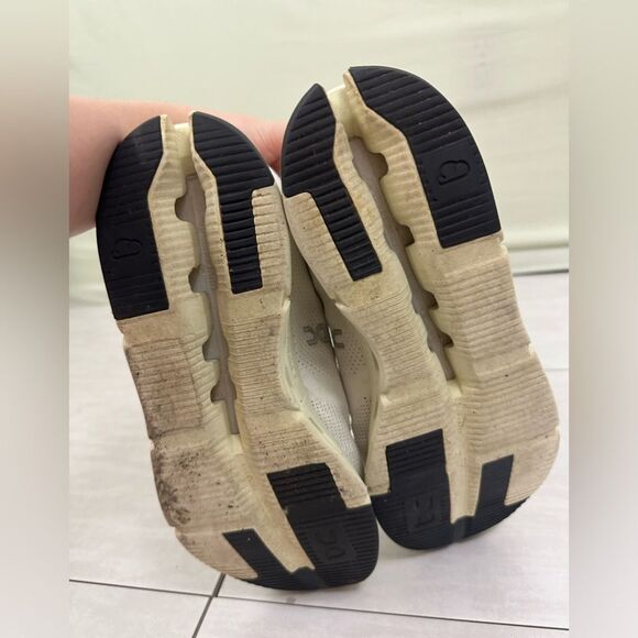 On Clouds Cloudnova White Green Men’s Atheltic Running Tennis Shoes 11 - Picture 5 of 9